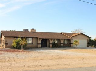 11866 Hickory Ave, Hesperia, CA 92345