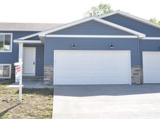 6790 Gaillardia Dr NW, Rochester, MN 55901