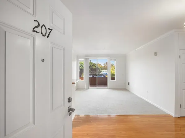 401 S Norfolk St APT 207, San Mateo, CA 94401