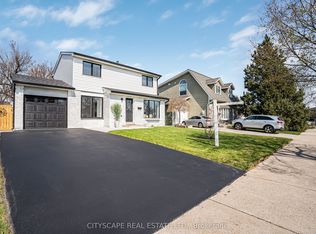 864 Cabot Trl, Milton, ON L9T 3S8