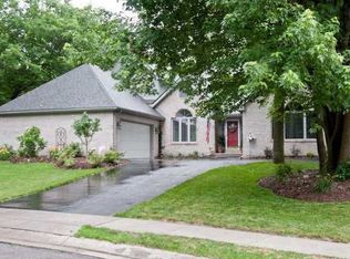 2953 Spring Water Dr, Toledo, OH