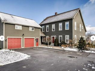9 Macintosh Dr, Turner, ME 04282
