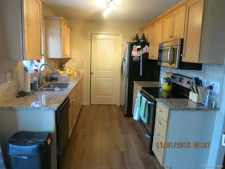 1165 S Yates St — Photo 6