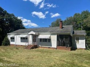 146 Hooker Trl, Mount Airy, NC 27030