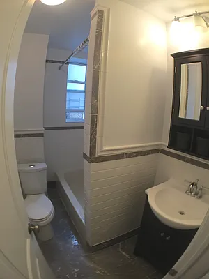 Rented by Newcastle Realty Services | media 4