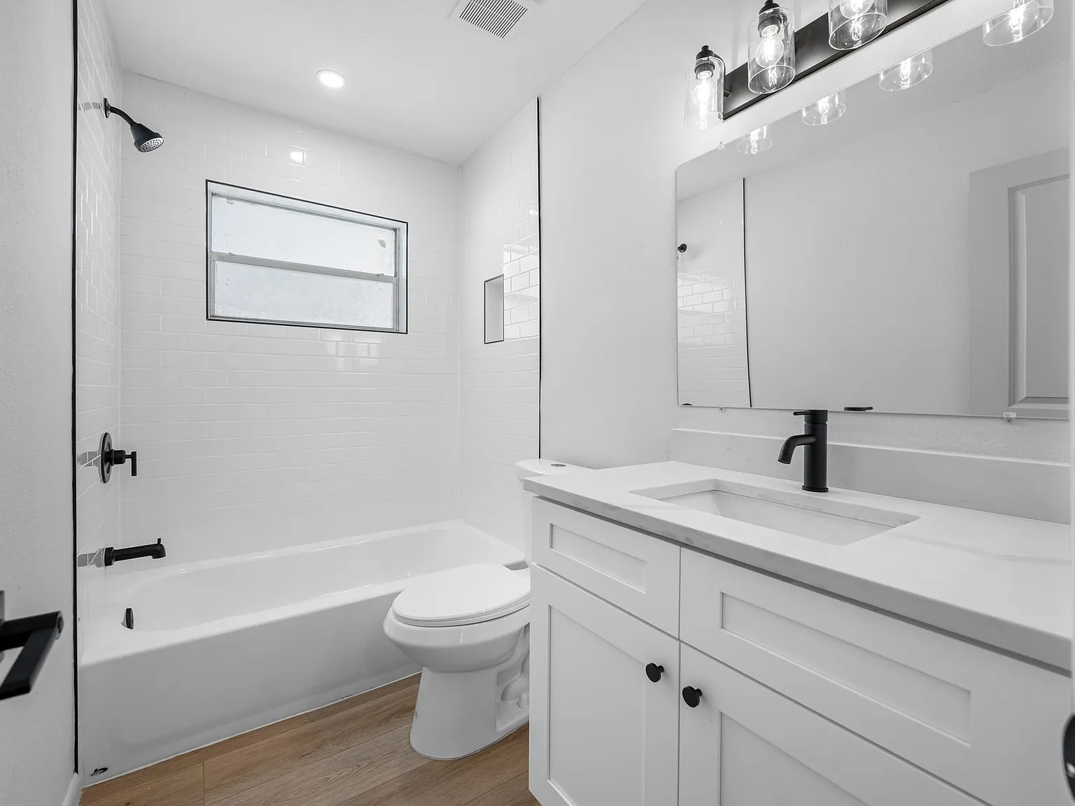 Northcrest Villas — Photo 4