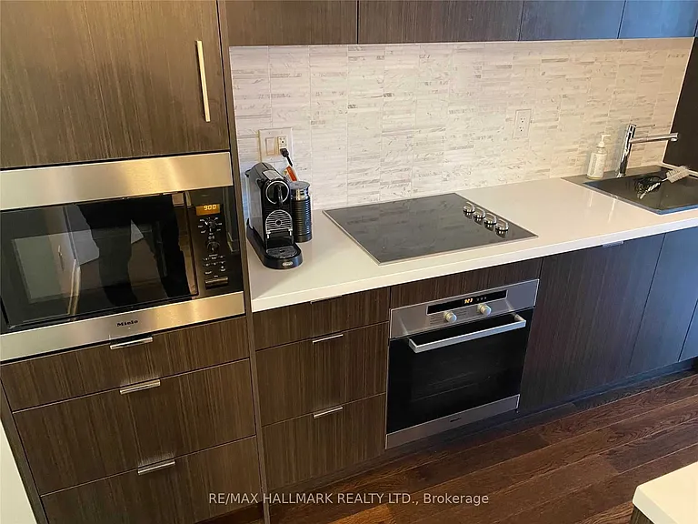 21 Widmer St #3607 — Photo 10