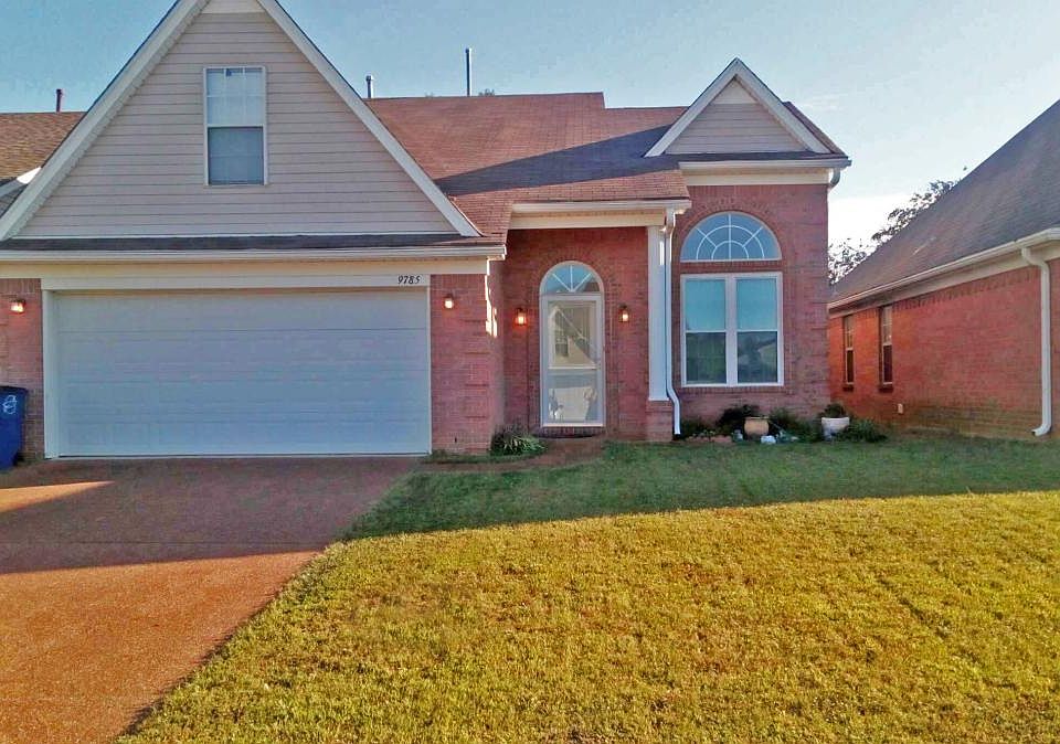 1st image of 9785 Dogwood Ct E