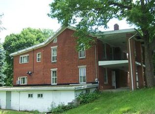 7055 Cleveland Massillon Rd, Clinton, OH 44216