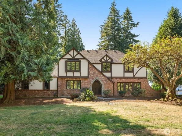 23330 75th Avenue SE, Woodinville, WA 98072