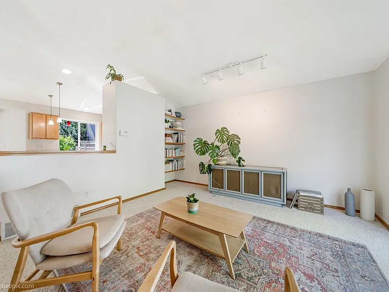 23 W Keely Ct — Photo 6