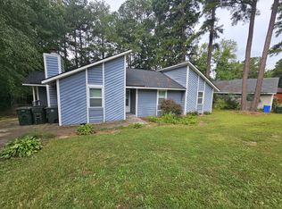 414 Offing Dr, Fayetteville, NC 28314