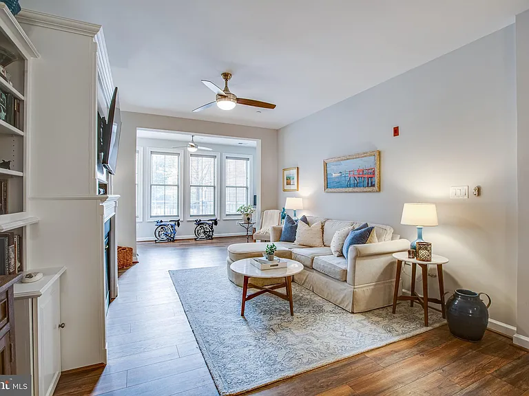 500 Belmont Bay Dr #110 — Photo 6