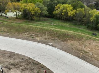 1845 Willow Ln, Crete, NE 68333