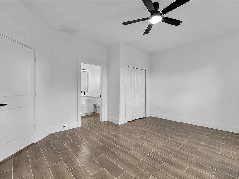 330 Gordon Ave S — Photo 17