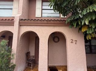 27 Laredo Pl, Fort Lauderdale, FL 33324