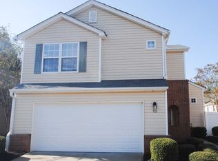 512 Windcroft Cir NW, Acworth, GA 30101