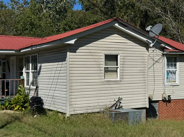 40054 State Highway 740, New London, NC 28127