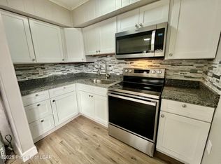 49 S Center Ave, Plymouth, PA 18651