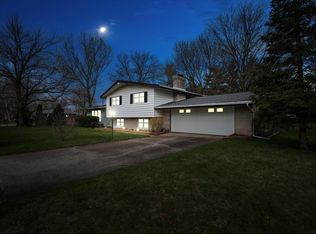 2406 Roys Ave, Elkhart, IN 46517