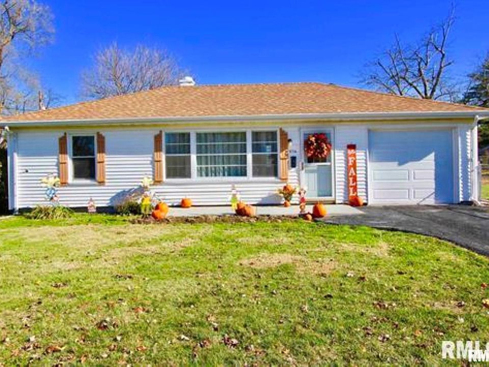 1st image of 2714 N Golf Dr