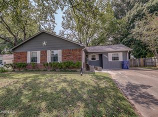 5837 Cherokee Dr, Horn Lake, MS 38637