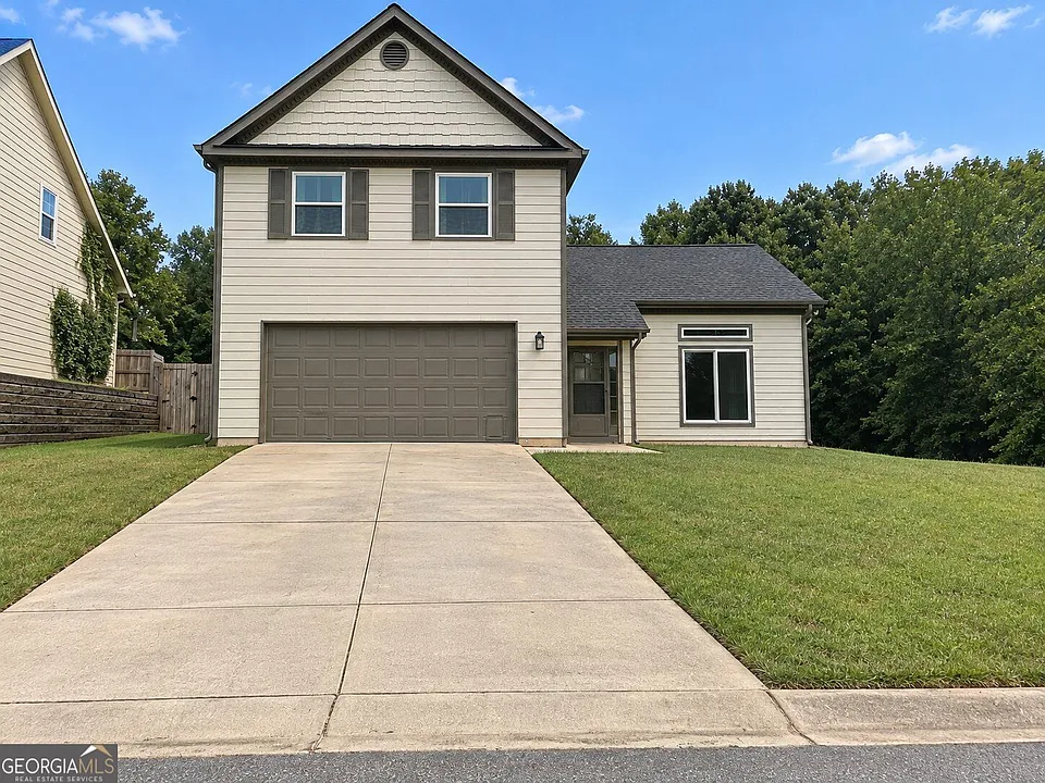 1290 Sweet Woods Dr