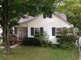 631 Ridgewood Ave, Gainesville, GA 30501