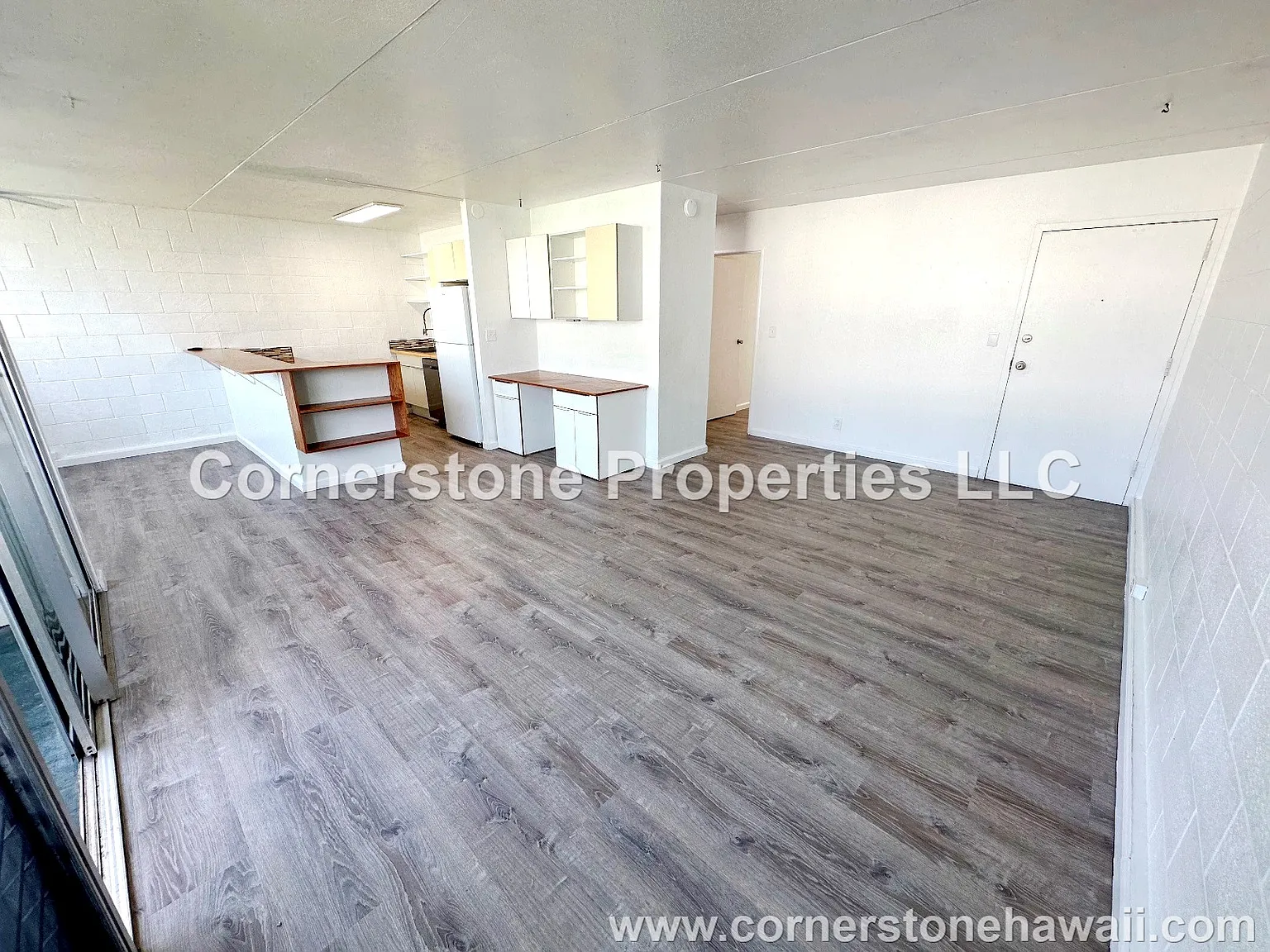 95-031 Kuahelani Ave — Photo 2
