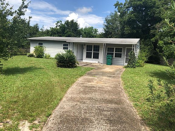 3rd image of 402 Marlowe Dr