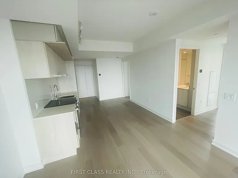 448 Burnhamthorpe Rd W #2608 — Photo 5