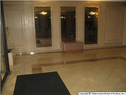 Sold by Joan Camerlengo Realty LLC | media 20