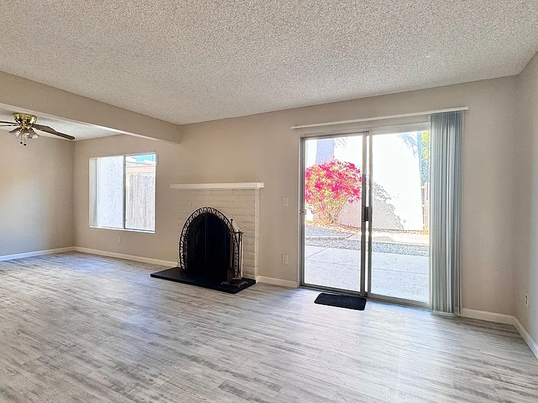9847 Genesee Ave — Photo 6