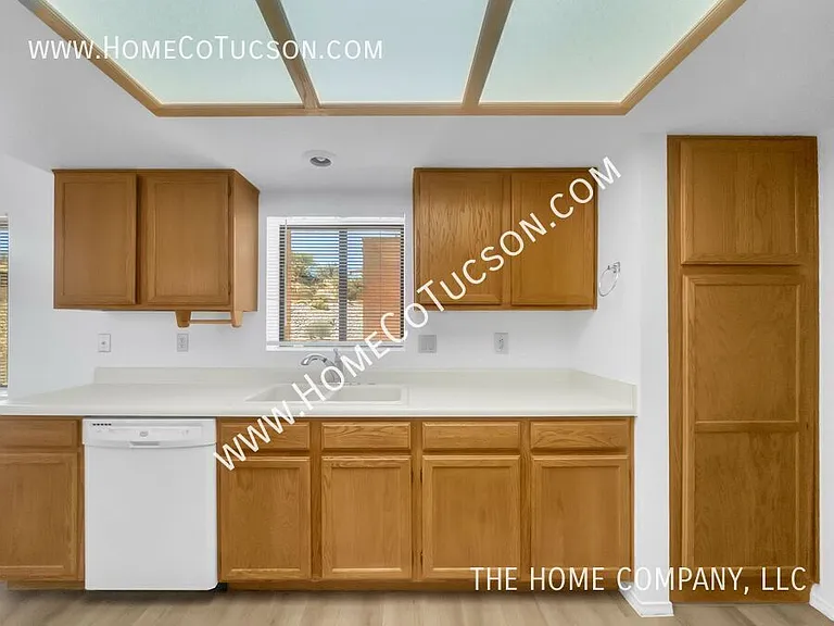 1980 W Myrtlewood Ln — Photo 13