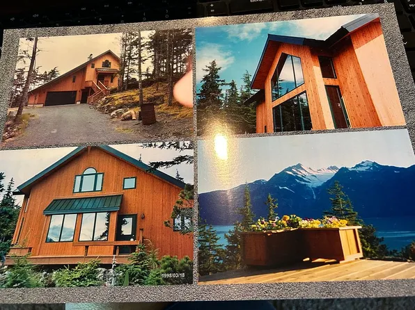3243 Inlet Dr, Haines, AK 99827