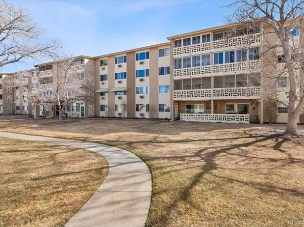 620 S Alton Way #2D, Denver, CO 80247