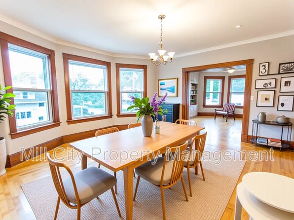 105 Ray St #2