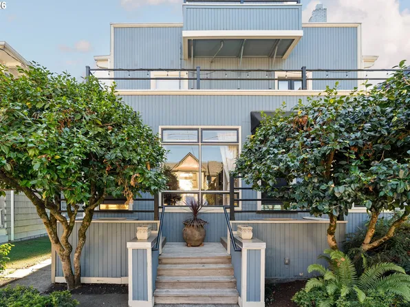2364 NW Johnson St, Portland, OR 97210