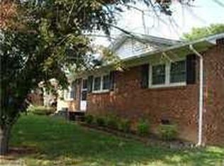 171 Devonshire Dr, Lexington, NC 27295