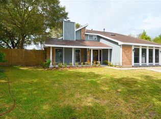 11106 Sageorchard Ct, Houston, TX 77089