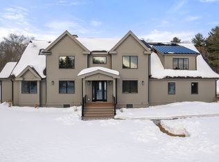 14 Fiske Pond Rd, Holliston, MA 01746