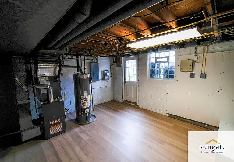 3427 N Point Rd — Photo 26