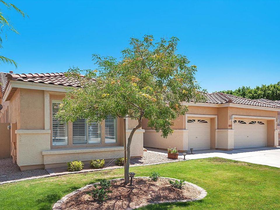 1st image of 6827 W Sonnet Dr