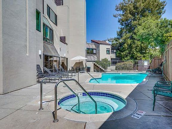 5th image of 425 N El Camino Real Unit 203