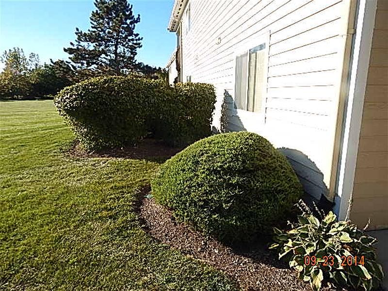 2nd image of 156 Mallard Glen Dr APT 2