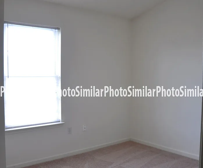 102 Windstone Dr — Photo 10