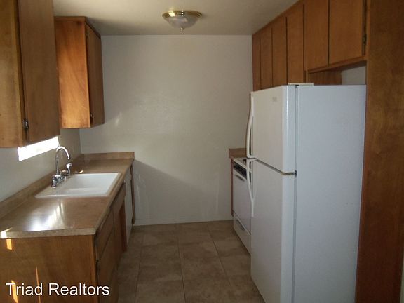 3rd image of 6650 Maricopa Dr APT C