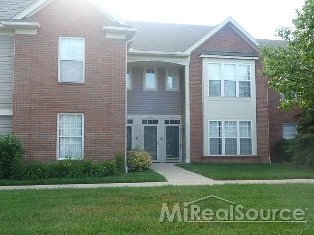 1st image of 51872 Adler Park Dr E