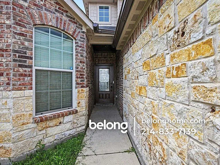 1004 Junegrass Ln — Photo 11