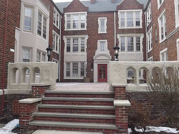 2nd image of 15610 Van Aken Blvd APT 29